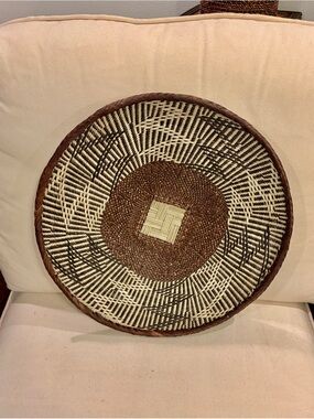One of a Kind! NEW Woven Basket. Made by Binga people of Zambia Zimbabwe Africa